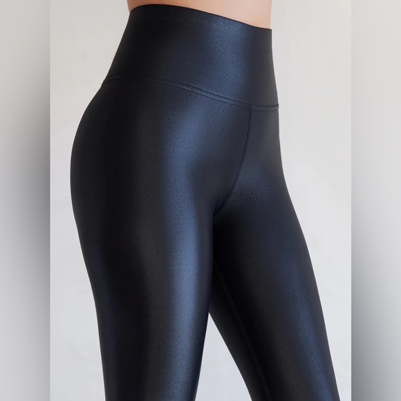NWOT Carbon38 high rise full length legging in Takara shine. - Picture 3 of 11